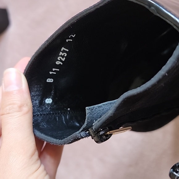 Robert Clergerie Suede cut out boots - Picture 6 of 8